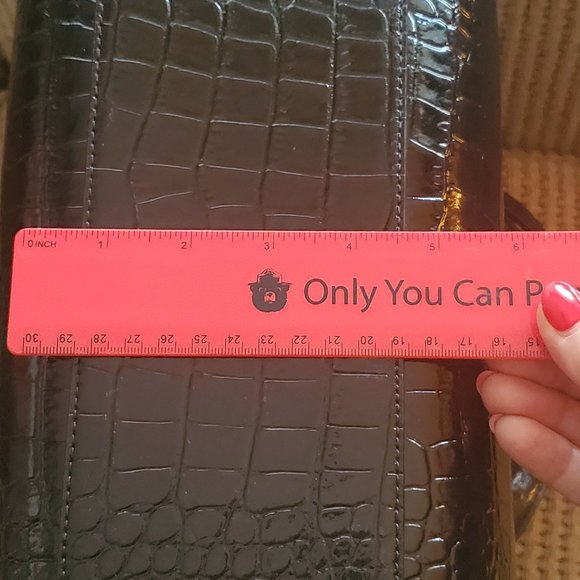 Kate Spade Elissa Black Croc Large Tote Excellent - Picture 14 of 16